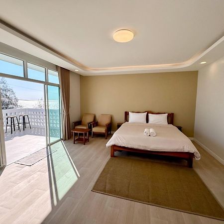 Privaterayong Hotel Exterior photo