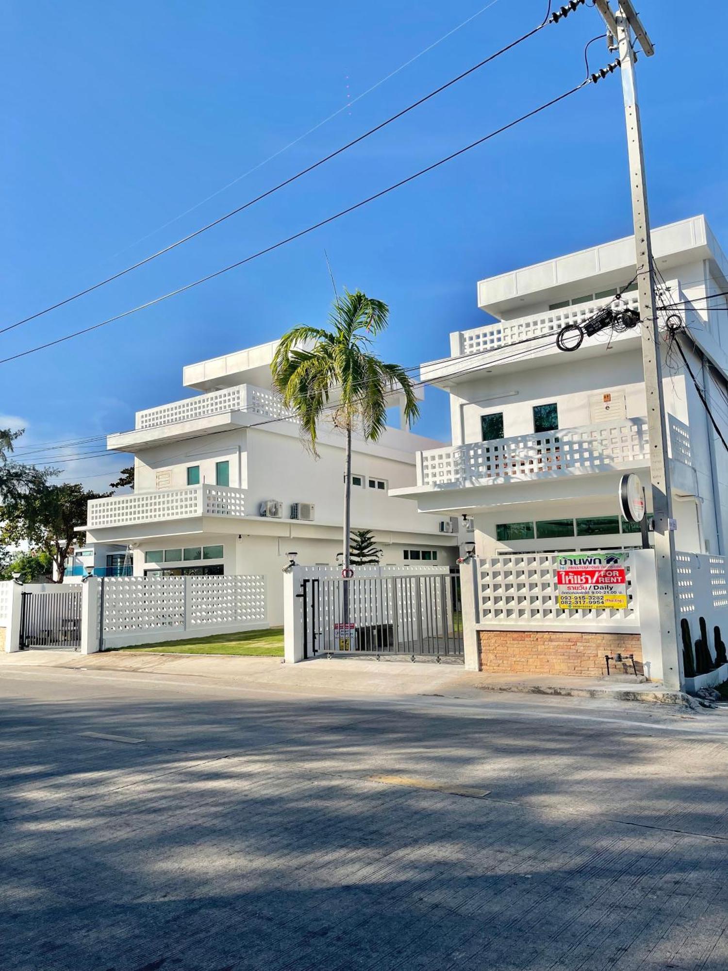 Privaterayong Hotel Exterior photo