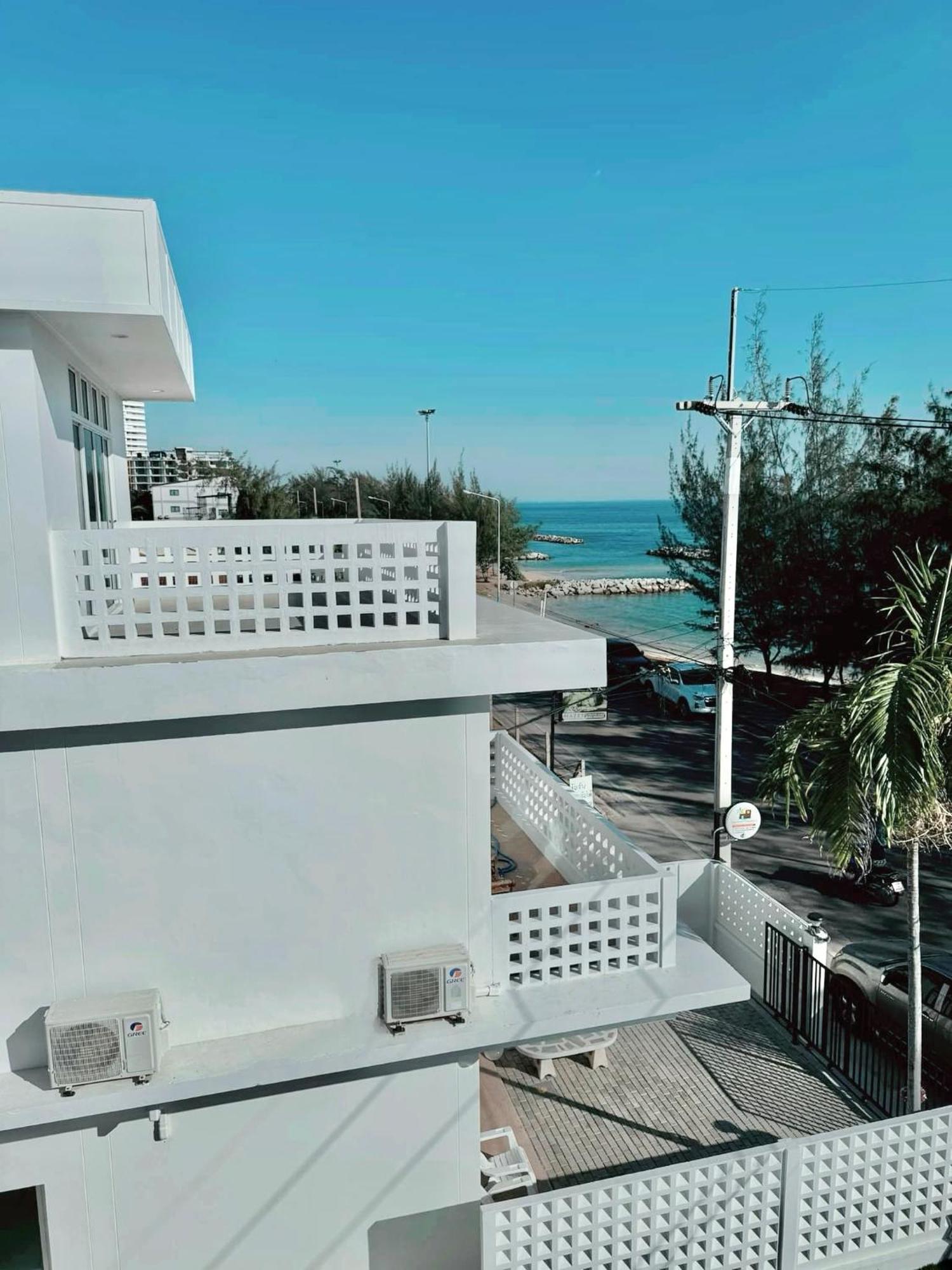 Privaterayong Hotel Exterior photo